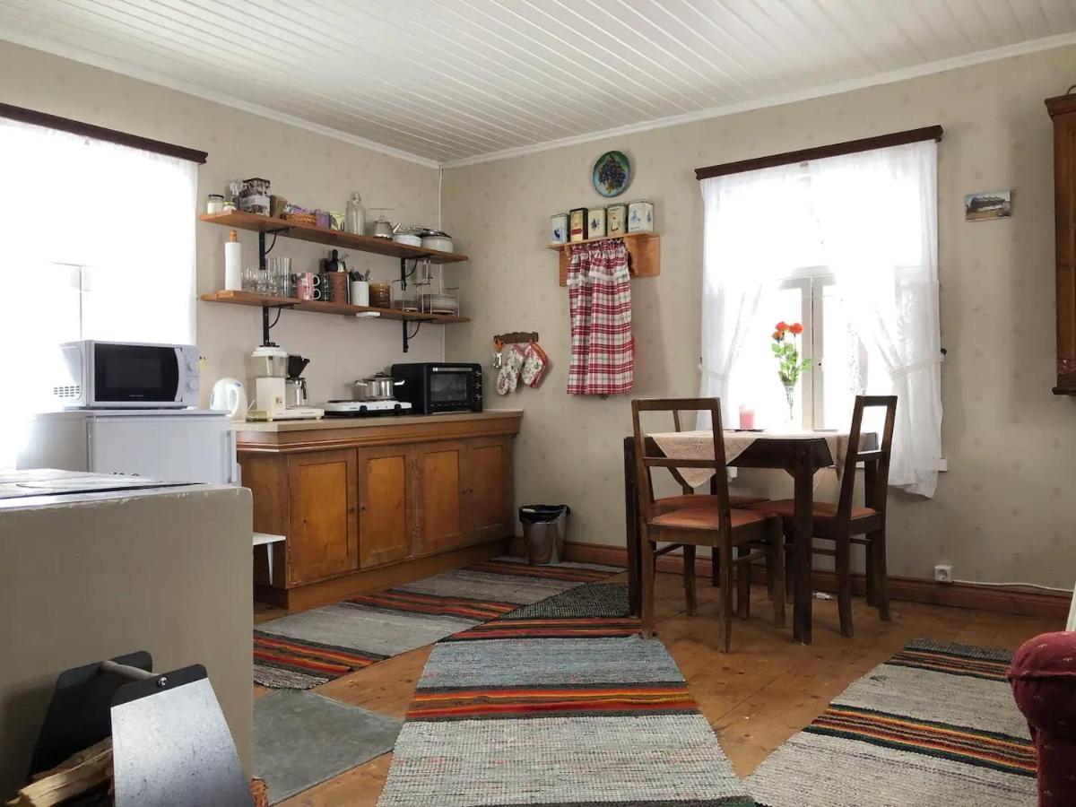 Abbis Lillstuga Alskat Bagian luar foto